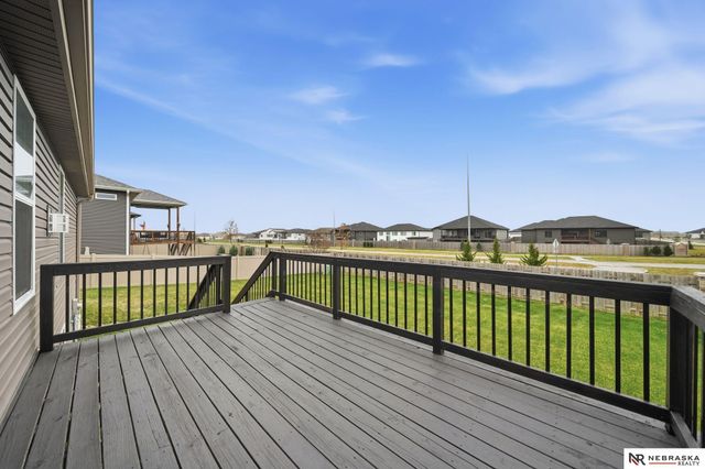 7307 Swiss Alps Avenue, Lincoln, NE 68516