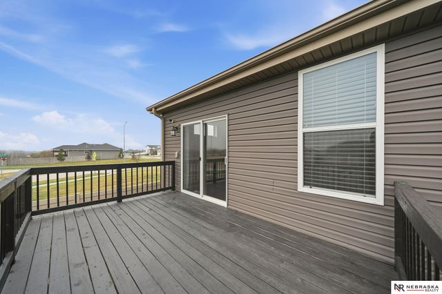 7307 Swiss Alps Avenue, Lincoln, NE 68516