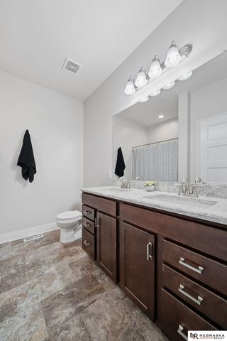 7307 Swiss Alps Avenue, Lincoln, NE 68516