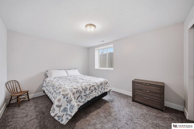 7307 Swiss Alps Avenue, Lincoln, NE 68516