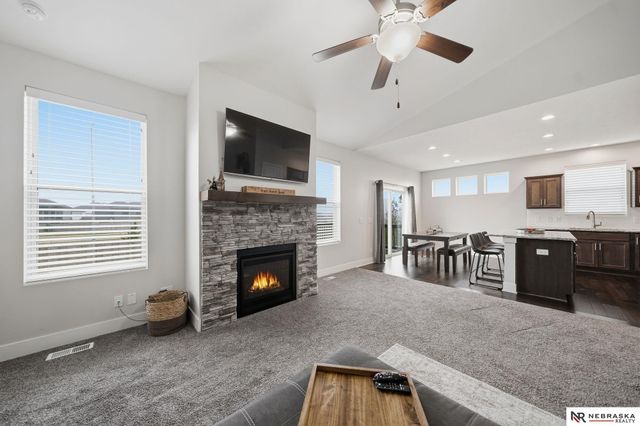 7307 Swiss Alps Avenue, Lincoln, NE 68516