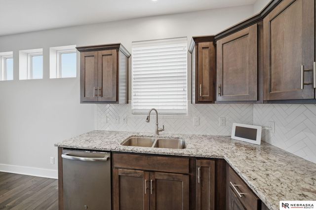 7307 Swiss Alps Avenue, Lincoln, NE 68516