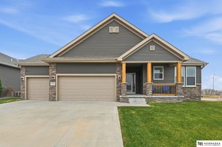 7307 Swiss Alps Avenue, Lincoln, NE 68516