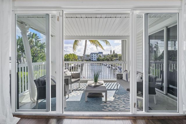 910 JASMINE Drive, Delray Beach, FL 33483