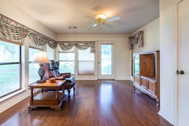 1525 Inverness Road, Mansfield, TX 76063