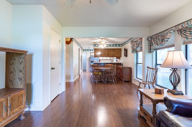 1525 Inverness Road, Mansfield, TX 76063