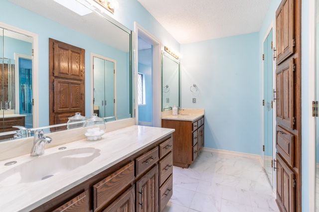 1525 Inverness Road, Mansfield, TX 76063
