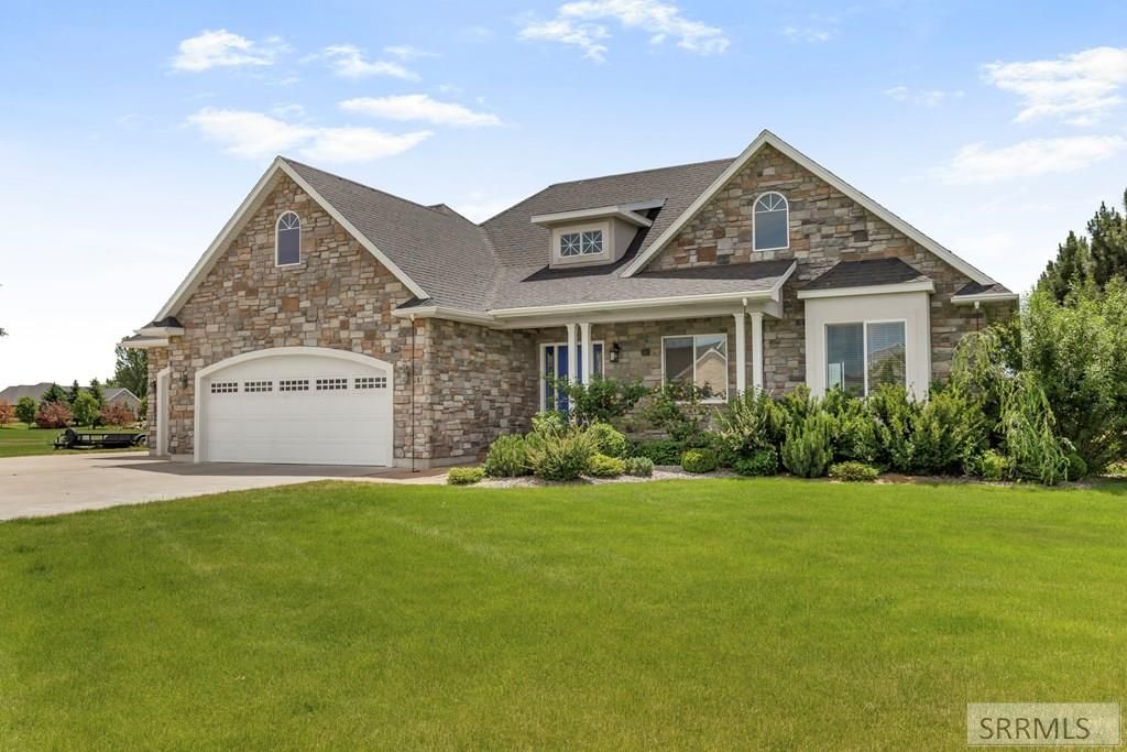 Image 2 of property listing at 287 W 330 N, Blackfoot, ID 83221