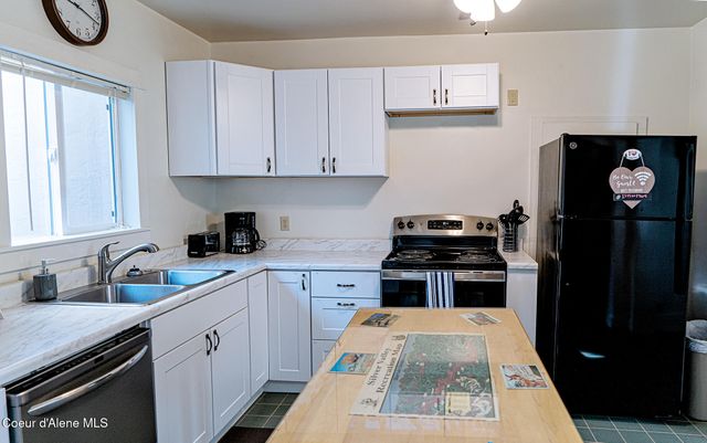 5 W Mill AVE, Kellogg, ID 83837