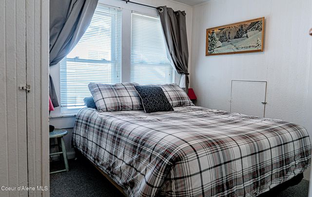 5 W Mill AVE, Kellogg, ID 83837