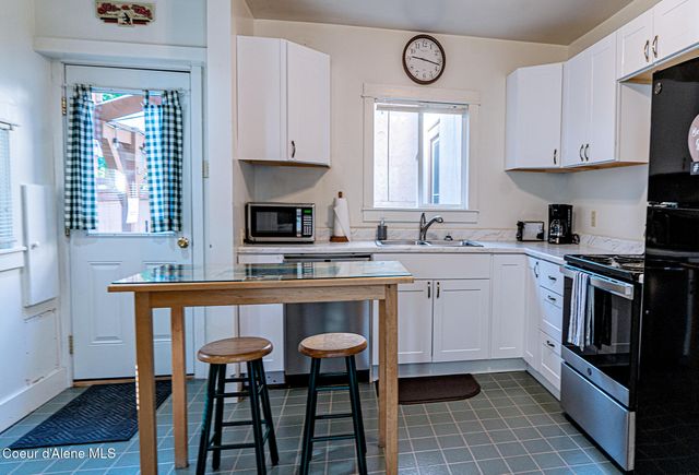 5 W Mill AVE, Kellogg, ID 83837