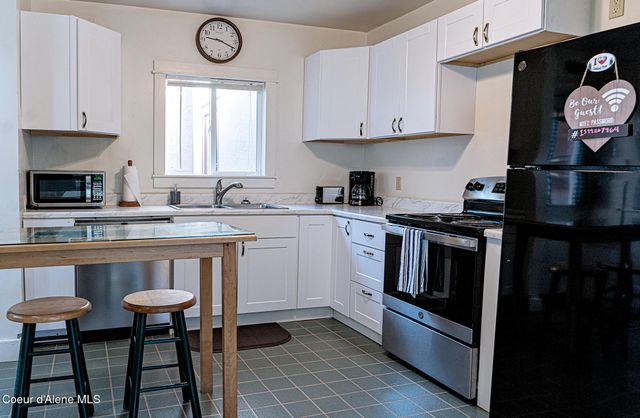 5 W Mill AVE, Kellogg, ID 83837