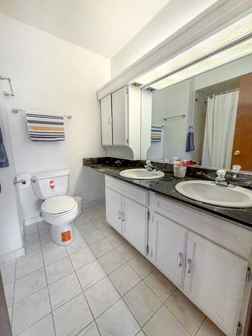 17W525 Concord Place, Darien, IL 60561
