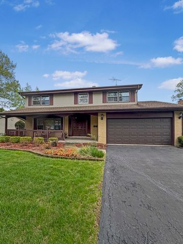 17W525 Concord Place, Darien, IL 60561