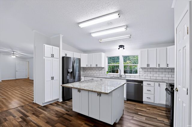 6528 N Showers Road, Bloomington, IN 47408