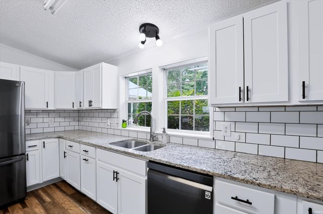6528 N Showers Road, Bloomington, IN 47408