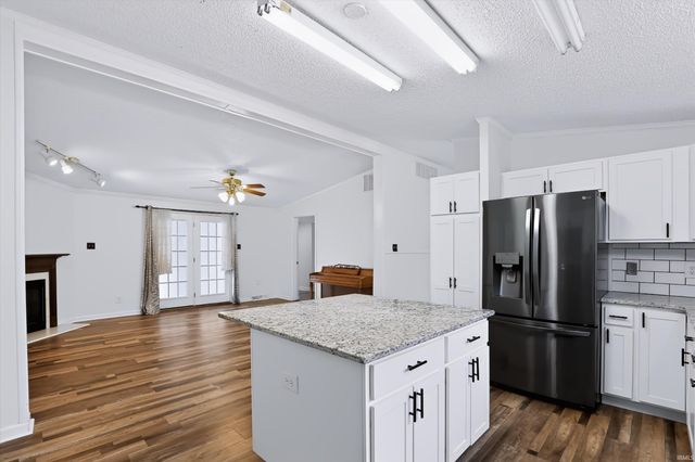 6528 N Showers Road, Bloomington, IN 47408