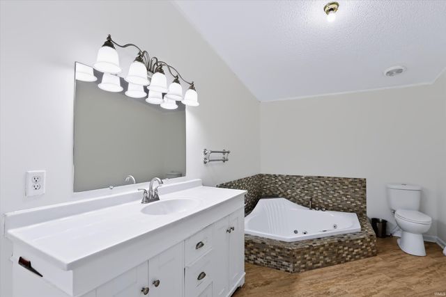 6528 N Showers Road, Bloomington, IN 47408