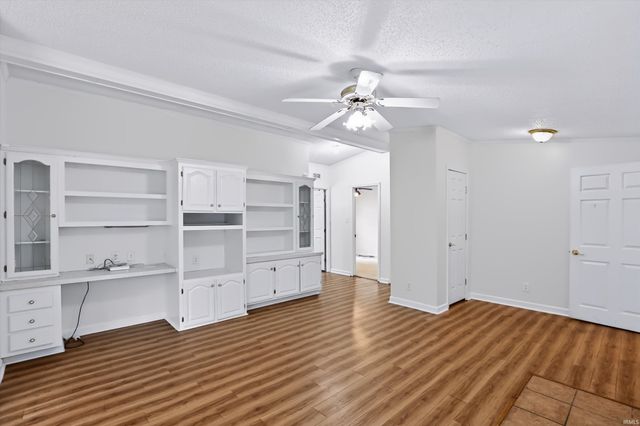 6528 N Showers Road, Bloomington, IN 47408