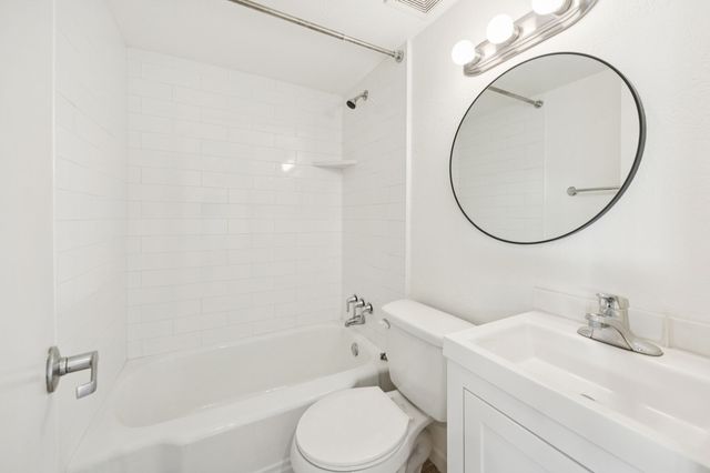 4320 Cole Avenue 3, Dallas, TX 75205