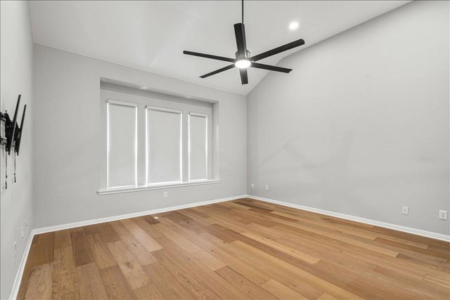 5301 Deerwood LN, Austin, TX 78730