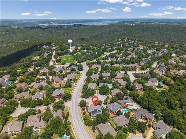 5301 Deerwood LN, Austin, TX 78730