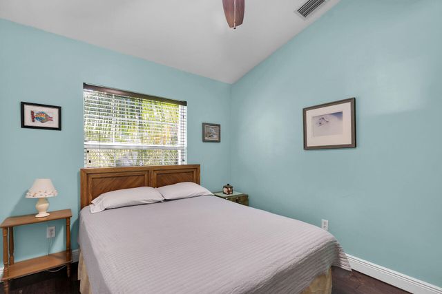 27415 Barbuda Lane, Ramrod Key, FL 33042