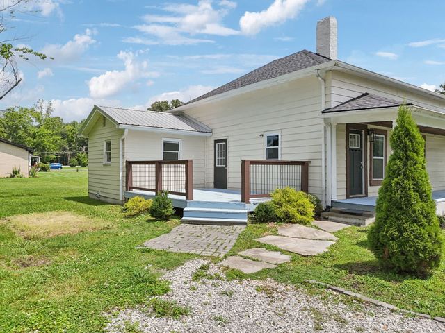 511 N Main St, Morrison, TN 37357