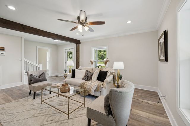 511 N Main St, Morrison, TN 37357