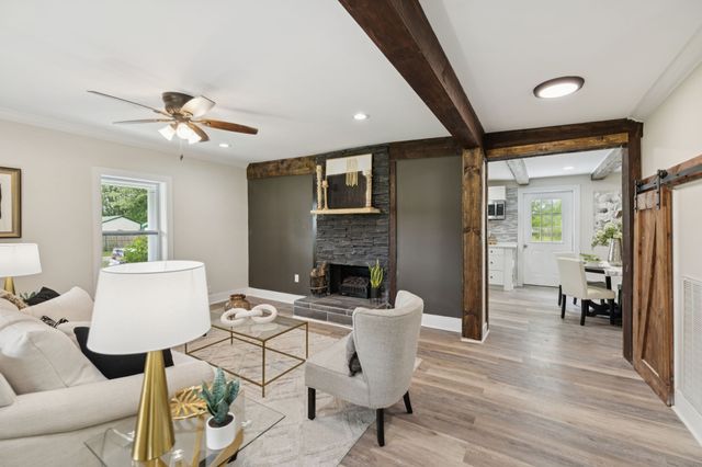 511 N Main St, Morrison, TN 37357