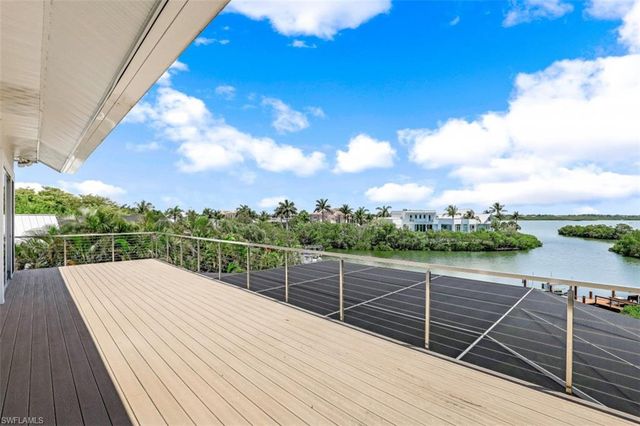 68 Southport CV, Bonita Springs, FL 34134