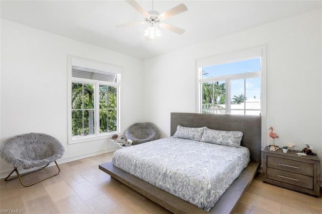 68 Southport CV, Bonita Springs, FL 34134