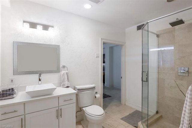 68 Southport CV, Bonita Springs, FL 34134