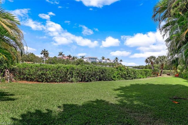 68 Southport CV, Bonita Springs, FL 34134