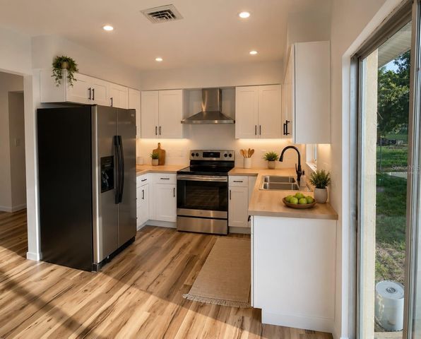 1051 VENETIAN PARKWAY, Venice, FL 34285