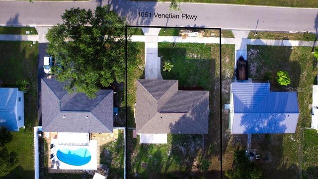 1051 VENETIAN PARKWAY, Venice, FL 34285