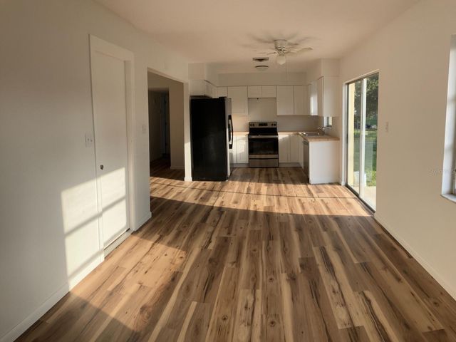1051 VENETIAN PARKWAY, Venice, FL 34285