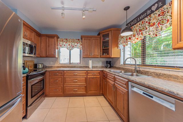 917 Coquina Lane A2, Vero Beach, FL 32963