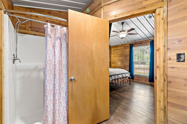 720 Cooke Jones Road, Point Blank, TX 77364