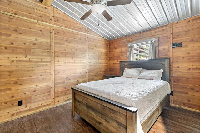 720 Cooke Jones Road, Point Blank, TX 77364