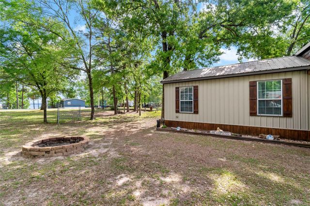 720 Cooke Jones Road, Point Blank, TX 77364