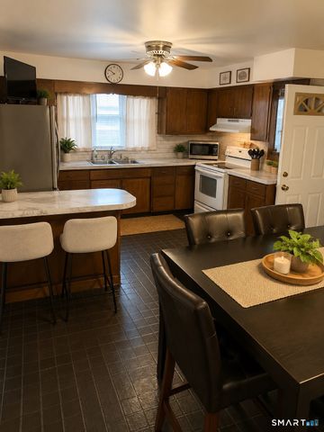 109 Hotchkiss Street, Waterbury, CT 06704