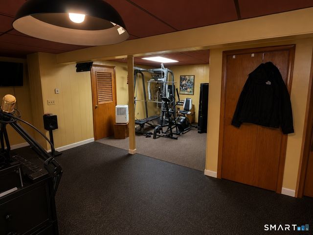 109 Hotchkiss Street, Waterbury, CT 06704