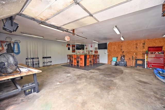 9738 Gustin Rider Road, Harlan Twp, OH 45107