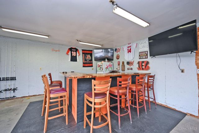 9738 Gustin Rider Road, Harlan Twp, OH 45107
