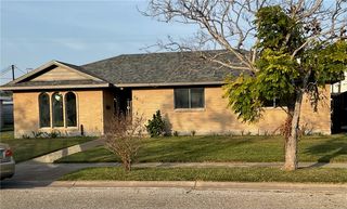3822 Kingston Dr, Corpus Christi, TX 78415