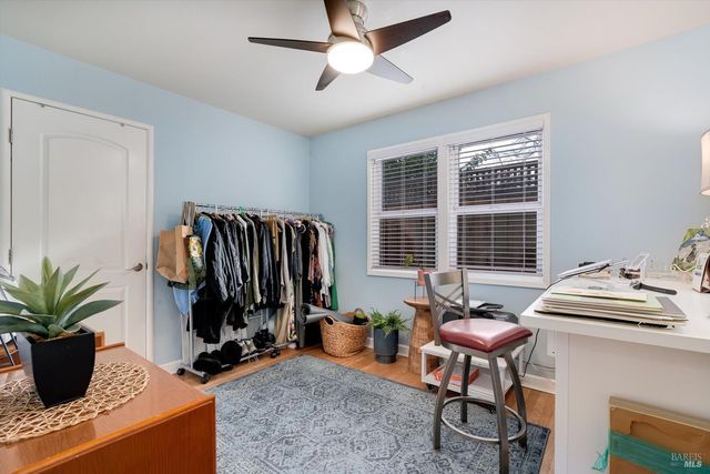 856 5th St W, Sonoma, CA 95476