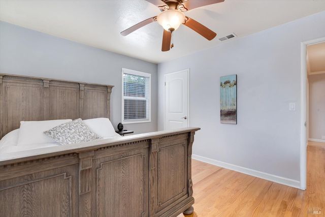 856 5th St W, Sonoma, CA 95476