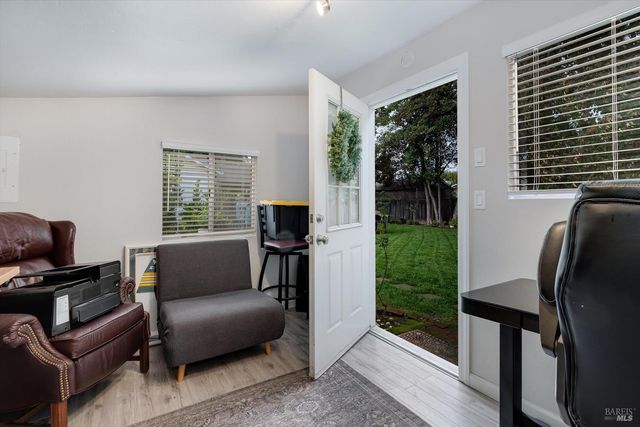 856 5th St W, Sonoma, CA 95476