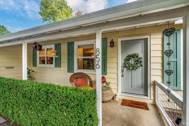 856 5th St W, Sonoma, CA 95476